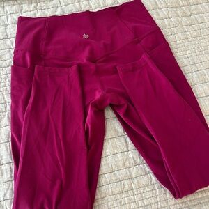 Athleta SALUTATION STASH ROCKET
